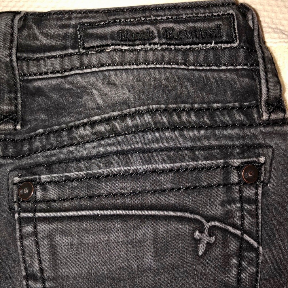 Rock Revival Elle black wash rocker skinny jean - Picture 13 of 14